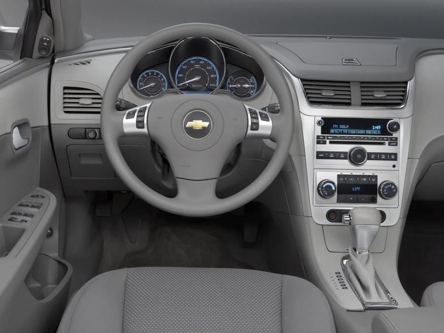 Chevrolet Malibu Hybrid 2007 года  (фото 9 из 9)